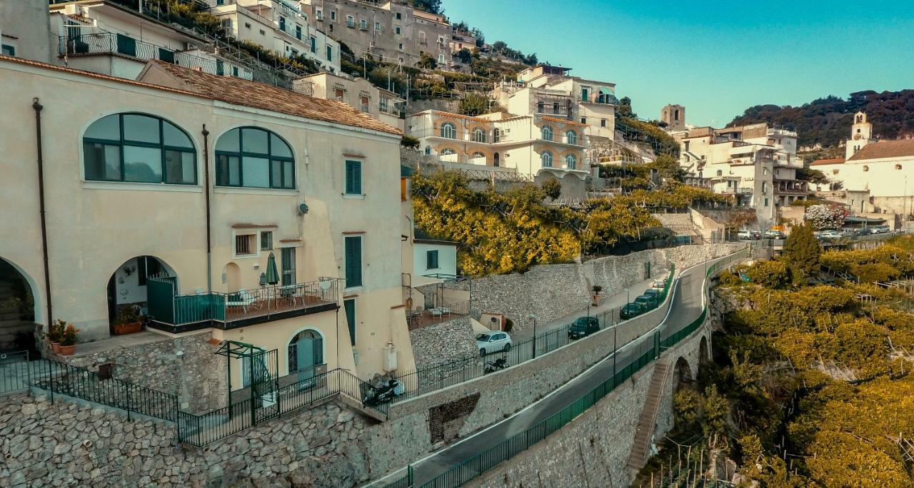 Ferriere Apartment Scala Exterior foto